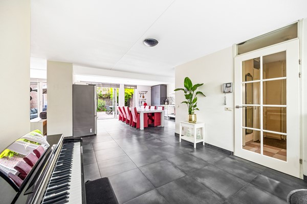 Medium property photo - Bootsmansingel 45, 2492 RP The Hague